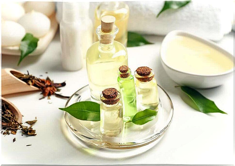 Tea tree oil helps against skin irritation after shaving