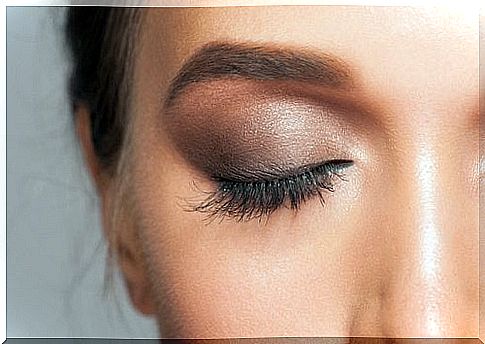 Brown Eyeshadow