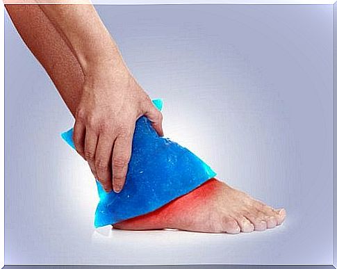 Someone who puts an ice pack on his foot