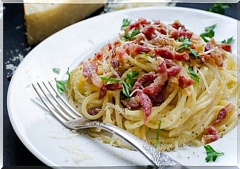 Delicious recipe for spaghetti carbonara