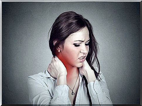 Four simple exercises for neck pain