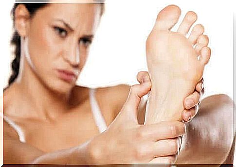 Tips for caring for a diabetic foot