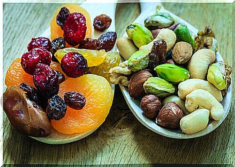 Dried fruits and nuts